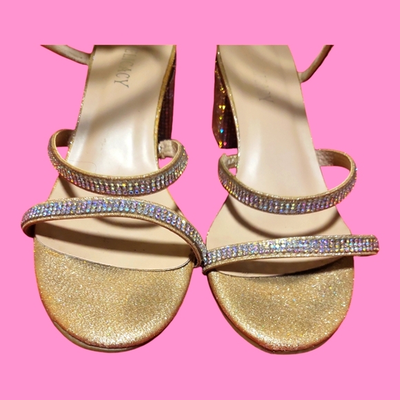 Delicacy Glittering Gold and Silver Heels - Picture 6 of 6